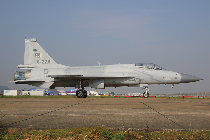 JF-17 Thunder 16-225.jpg