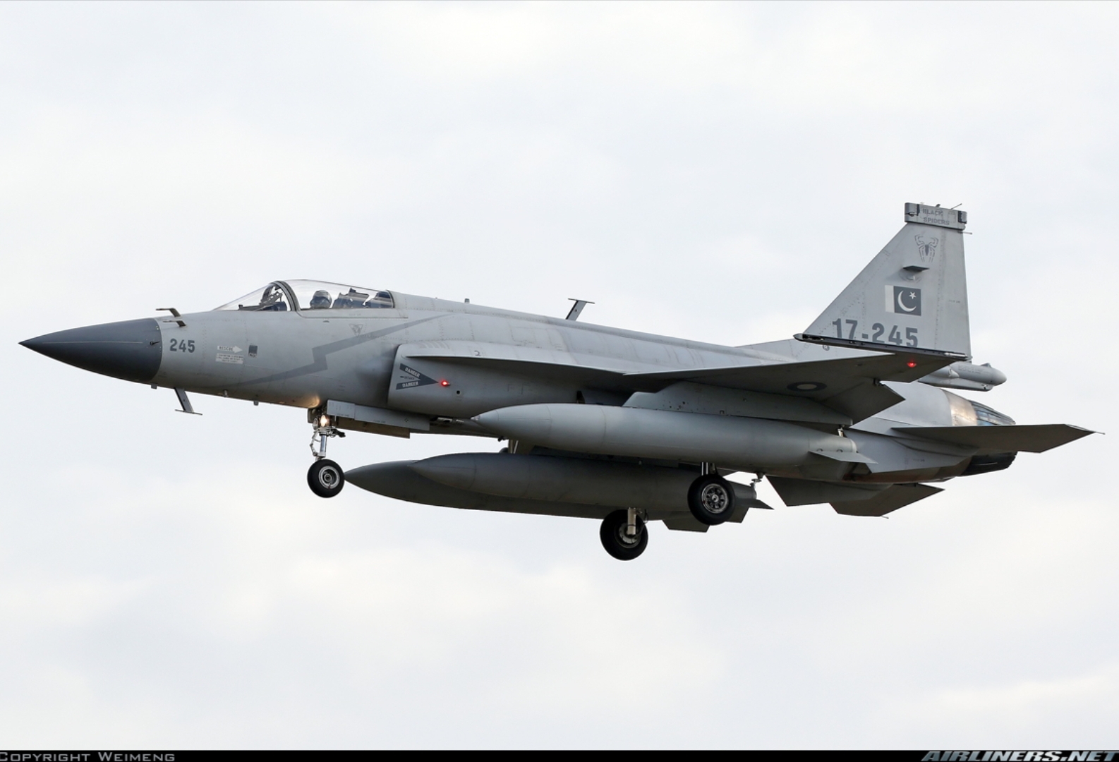 JF-17 Thunder 17-245.jpg