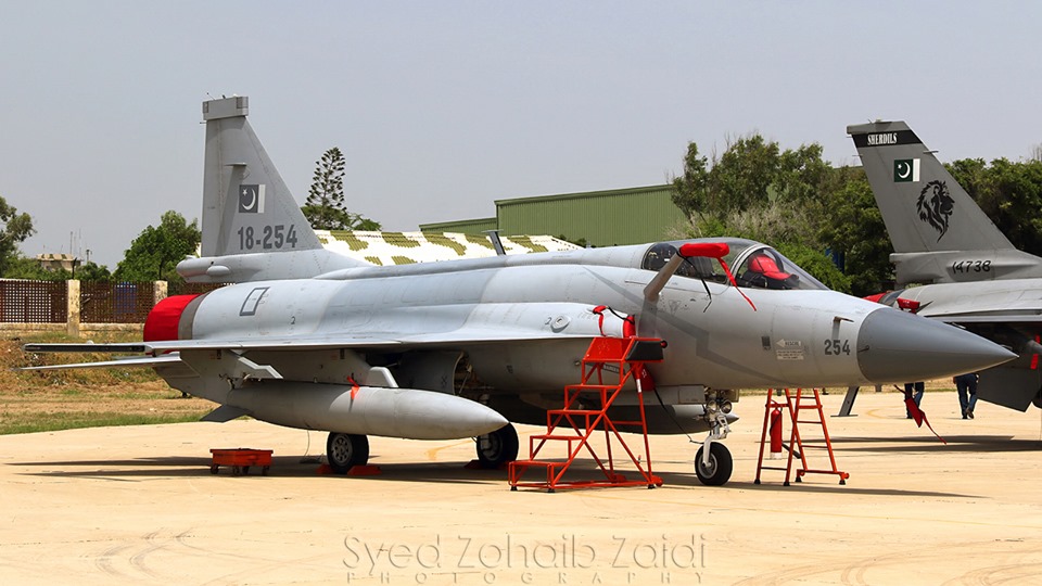 JF-17 Thunder 18-254.jpg