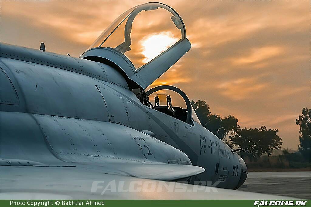 JF-17-Thunder-Block-2.jpeg