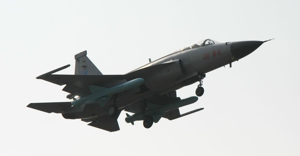 JF-17 Thunder C-802A Anti-Ship.jpg