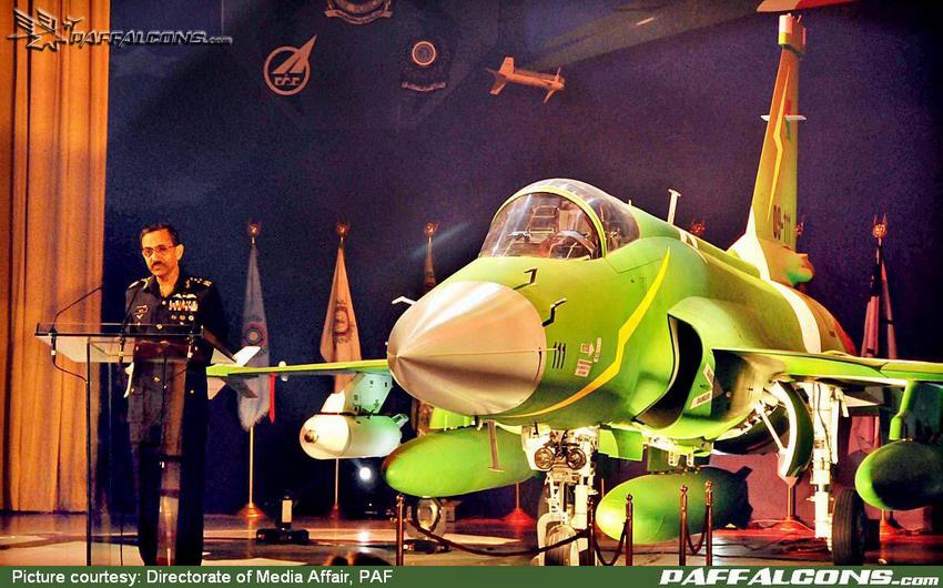 JF-17 with Anti Armor Bomb-1.jpg