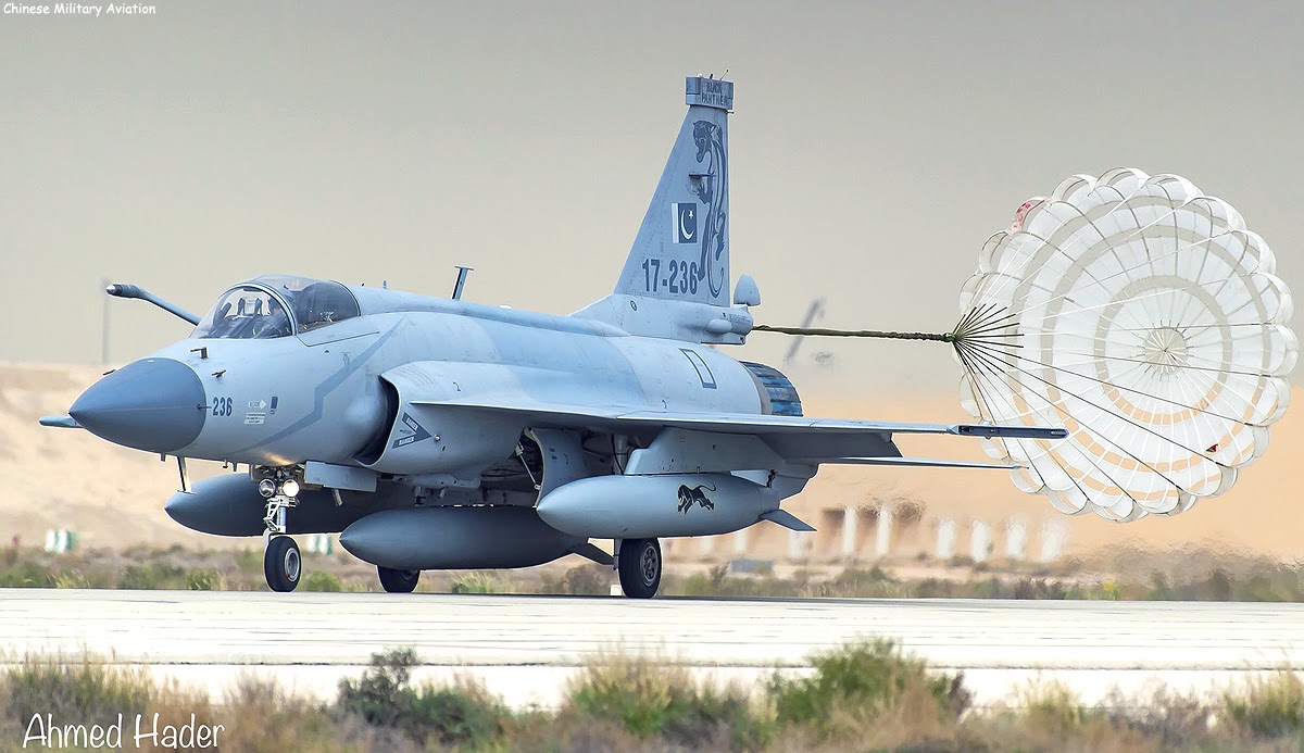 JF-17_236a.jpg