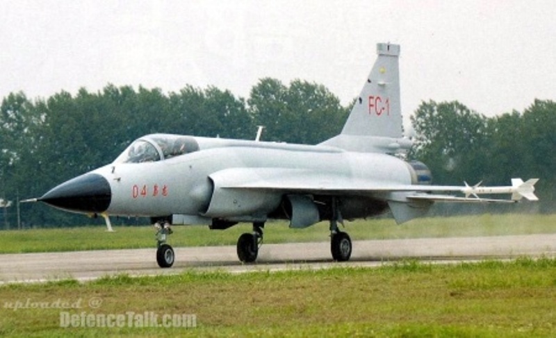 JF-17_PT-04_02.jpg