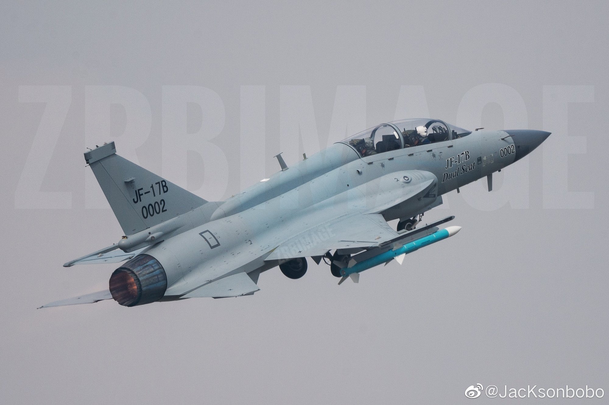 JF-17B 0002.jpg