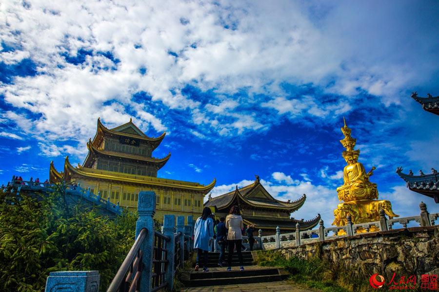 Jinding-Hill,Emei-Mountain,Sichuan.(4).jpg