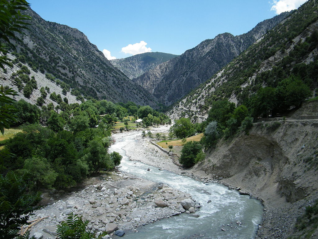 Kailash_Rambur_Valley.JPG