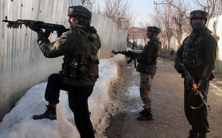 kashmir-two-suspected-hizb-militants-shot-dead-south-kashmir.jpeg