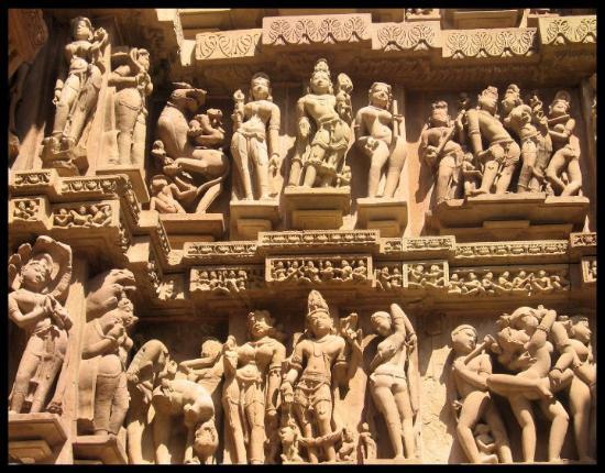 khajuraho-1.jpeg