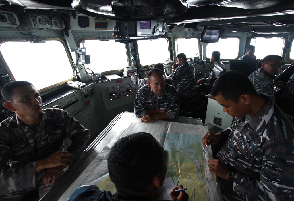 KRI-OWA-OPERASI-SAKTI-ARNAWA-080914-JOS-5_zpsad07a189.jpg