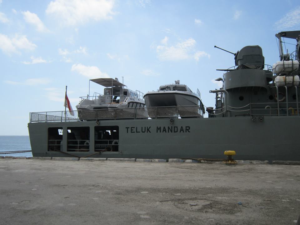 KRI Teluk Mandar1.jpg