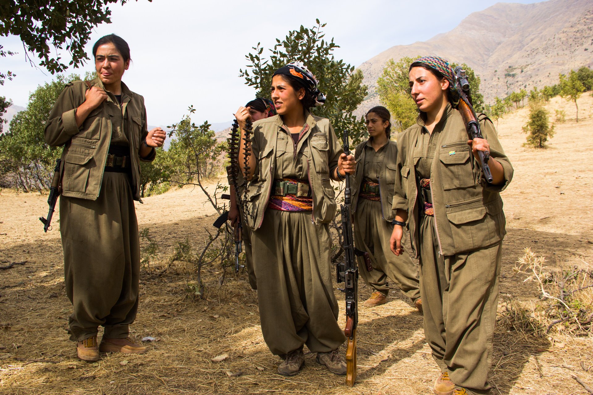 Kurdish-PKK-fighters.jpg