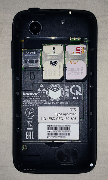 Lenovo_A369i_Dual_SIM_slots.jpg