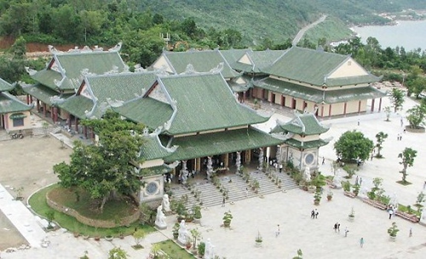 Linh Ung pagoda-2.jpg