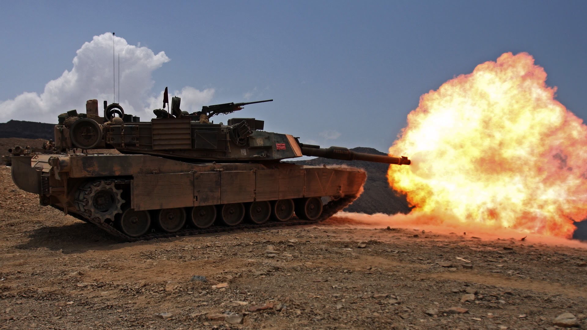 m1-abrams-tank-firing-hd-wallpaper-1741-full.jpg