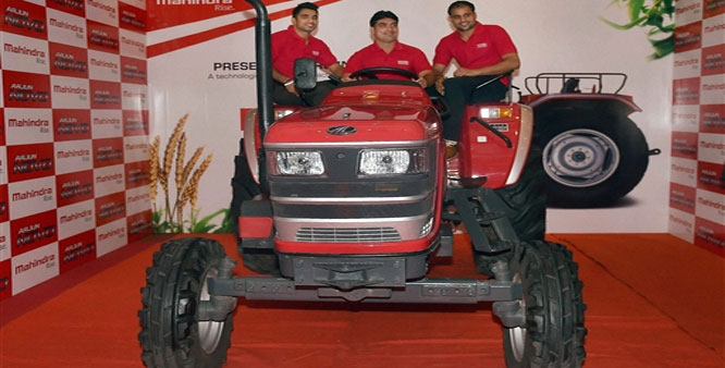 MahindraTractor_03092014.jpg