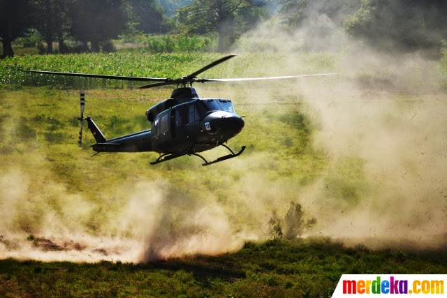 manuver-helikopter-bell-412-di-latgab-tni-006-isn.jpg