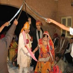 Marwadi_Rajput_Wedding_Pheras_6-250x250.jpg