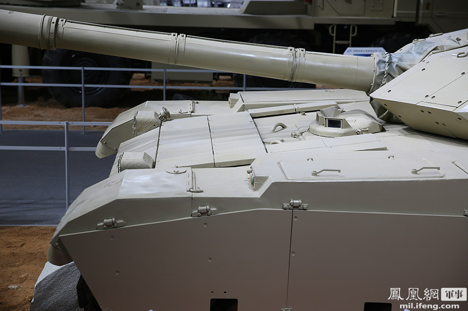 MBT-3000_03.jpg