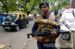 mock-security-drill-at-hotel-grand-hyatt-in-92479.jpg