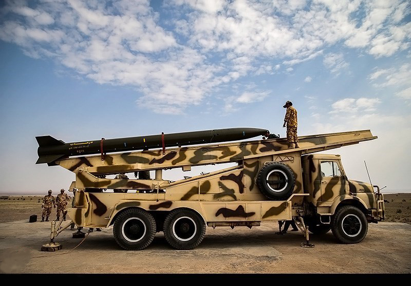 Naze'at_Missile_by_Tasnimnews_02.jpg