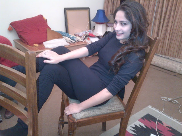 Neelam Muneer HD Wallpaper Download 12.jpg