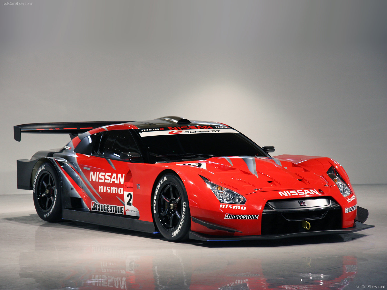 nissan-gt-r-race-car-20150209090003-54d877133fcde[1].jpg