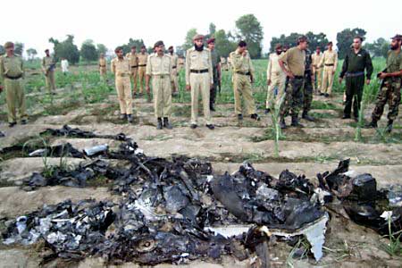 OpParakram2002-IAF-UAV-Wreck05.jpg