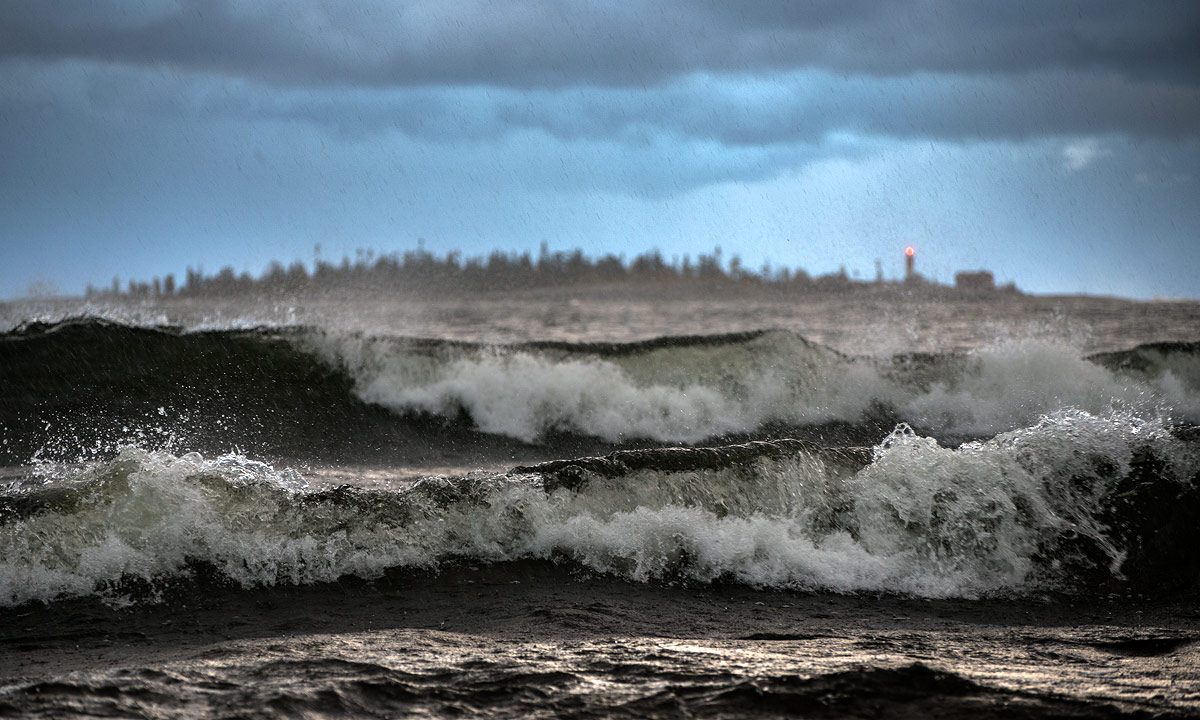 ostseebrandung.jpg