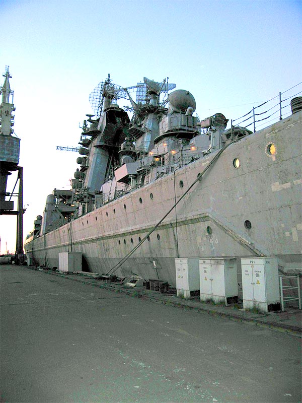 otvaga2004_cruiser_kirov_class_foto07-[1].jpg