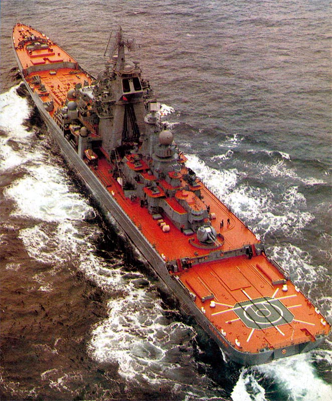 otvaga2004_cruiser_kirov_class_foto10[1].jpg