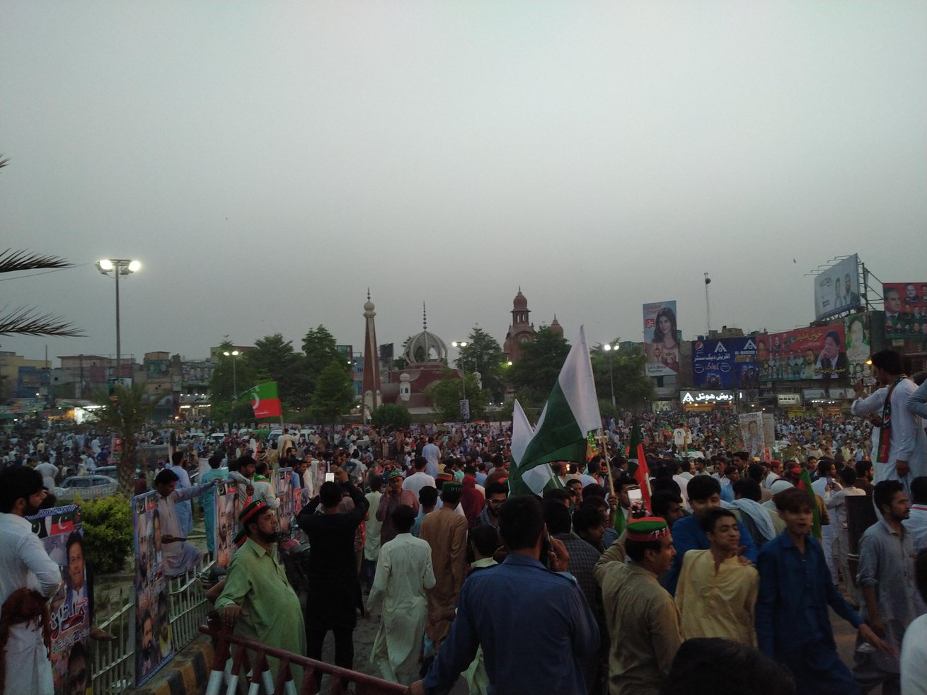 outside-jalsa-gah.jpg