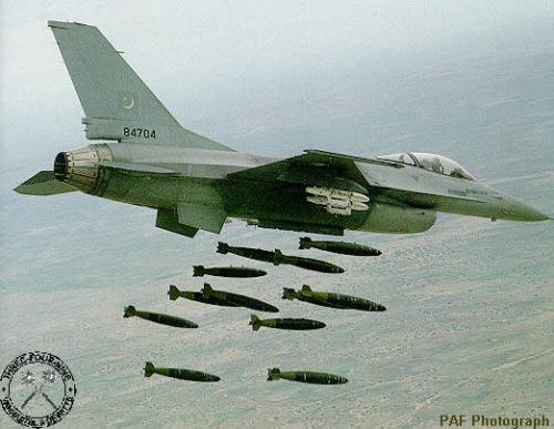 PAF F-16 dropping 12 Bombs.jpg