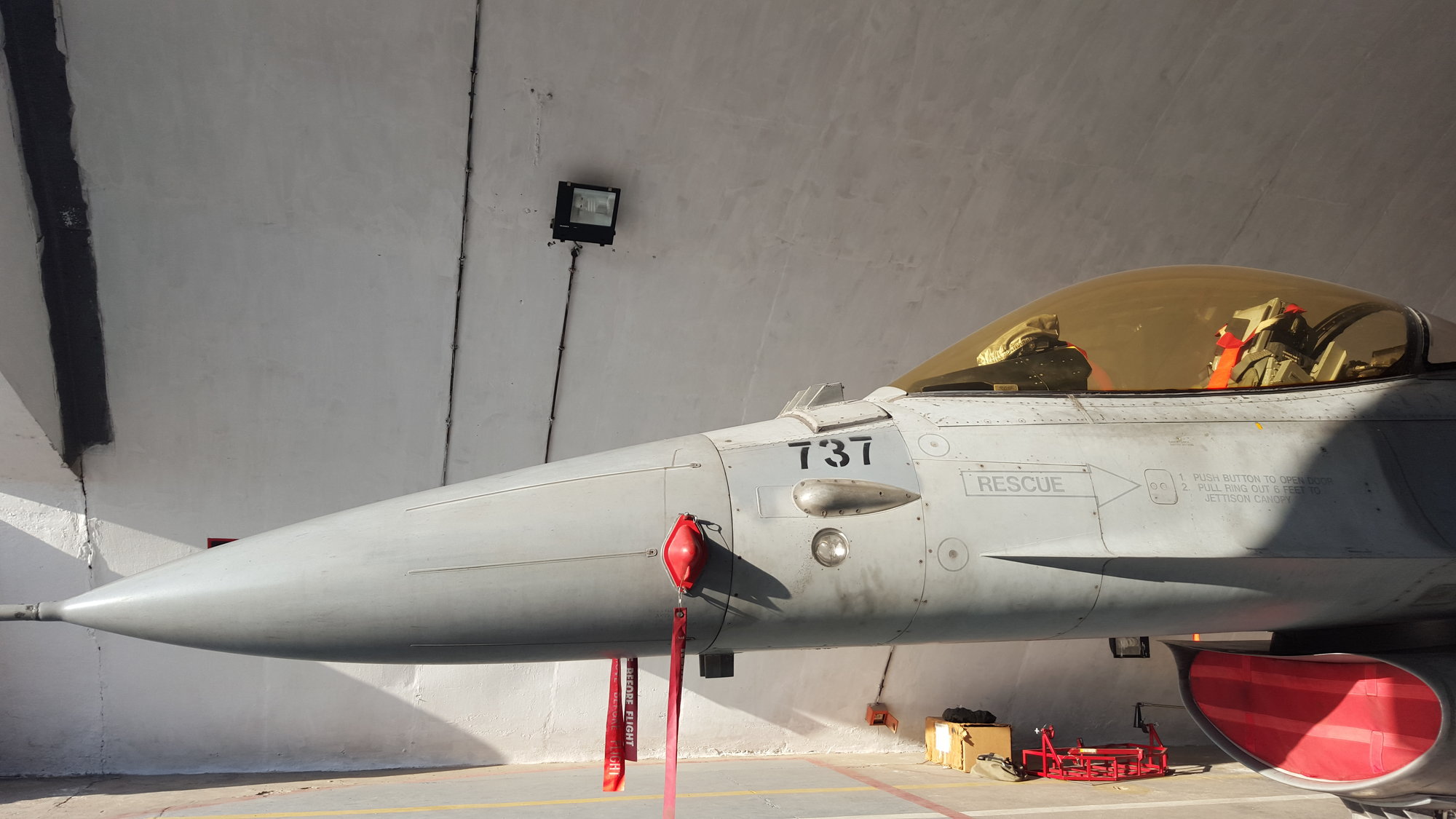 PAF_F-16_Block_15_ex-Jordanian.jpg