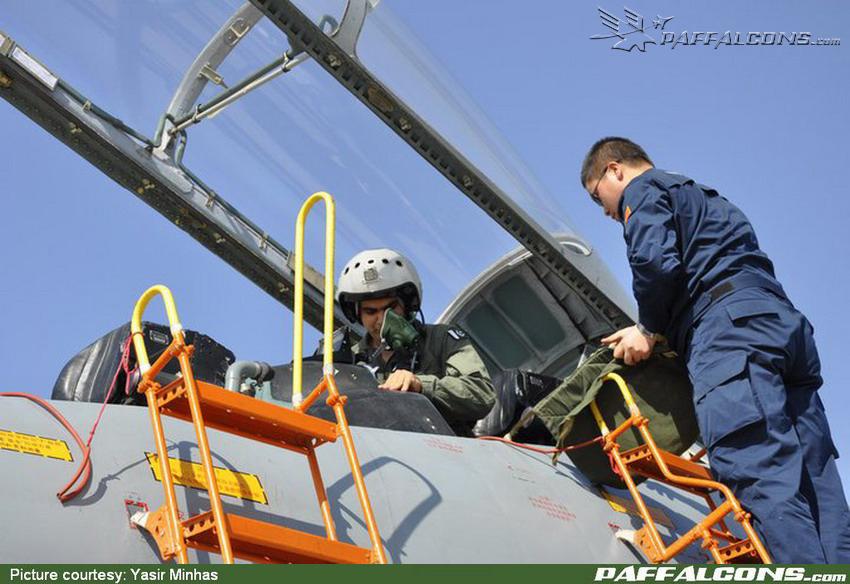 Pakistan air force China PAF PLAAF Su-30MKK JF-17 J-10 exercise Shaheen-1 (10).jpg