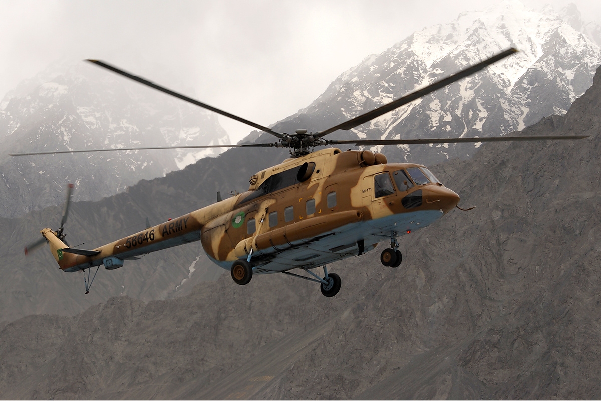 Pakistan_Army_Mil_Mi-17-1V_Asuspine[1].jpg