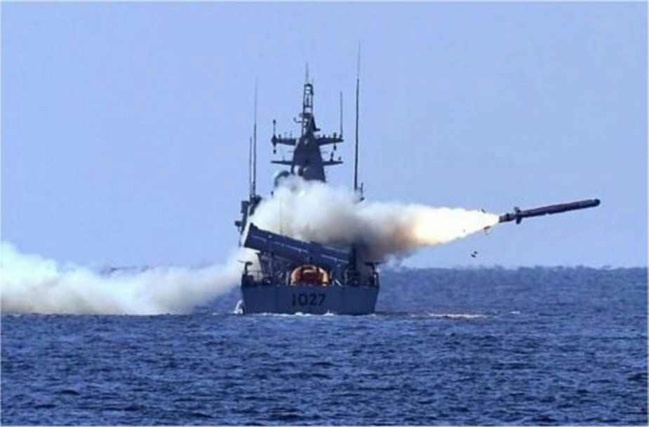 Pakistan_Navy_fires_indigenous_Harba_anti-ship_cruise_missile.jpeg