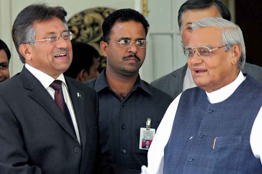 Pervez Musharraf 6 - 18 April 2005.jpg