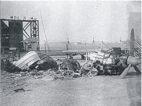 PIA-aircraft-destroyed-on-Tejgaon-Tarmac-4-December-1971.jpg