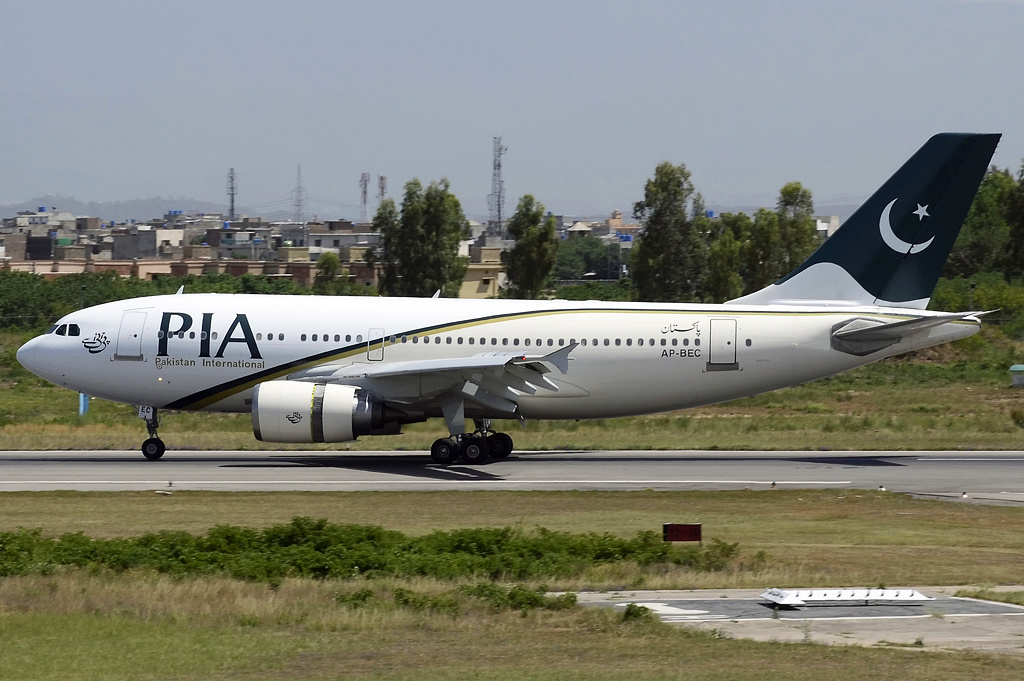 PIA_Airbus_A310-300_Asuspine-9.jpg