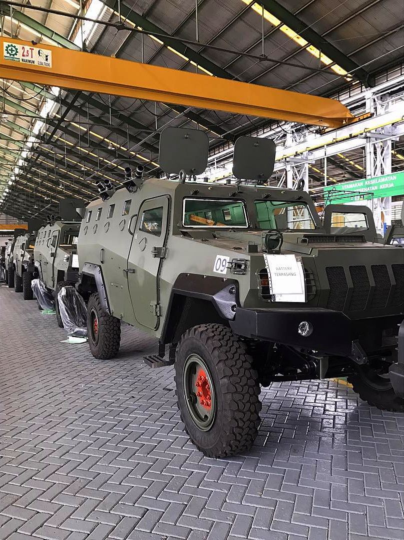 pindad.jpg