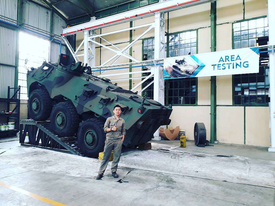 pindad.jpg