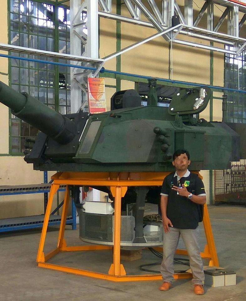 pindad.jpg