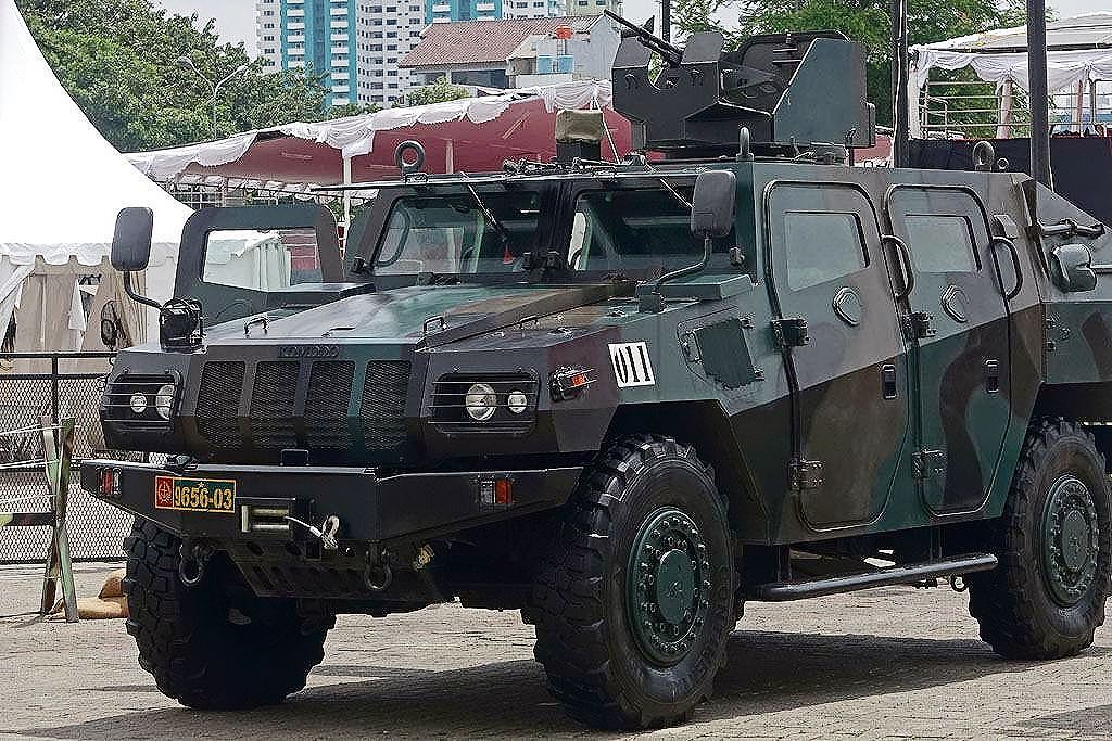 pindad-komodo.jpg