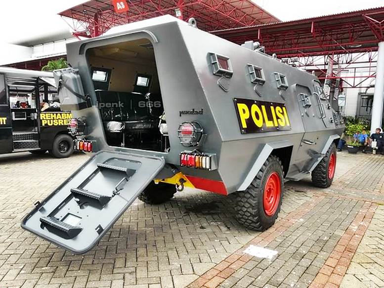 pindad01.jpg