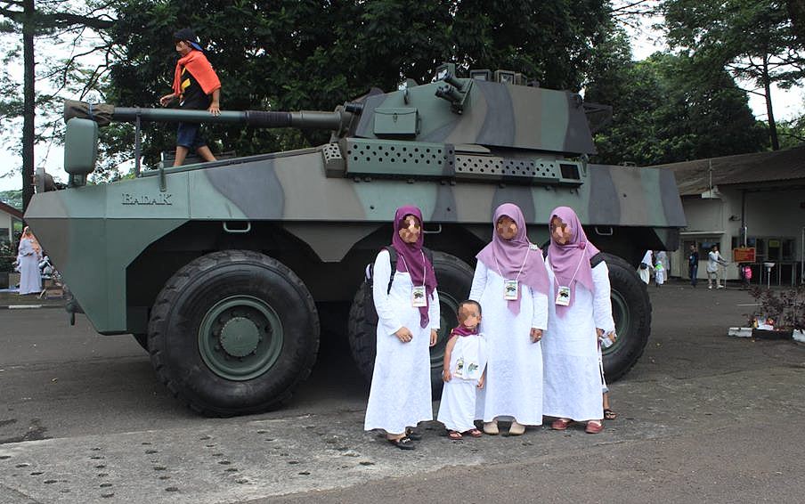 pindad2.jpg