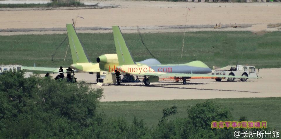 PLAAF UAV BAMS-like Divine Eagle - 16.7.15.jpg