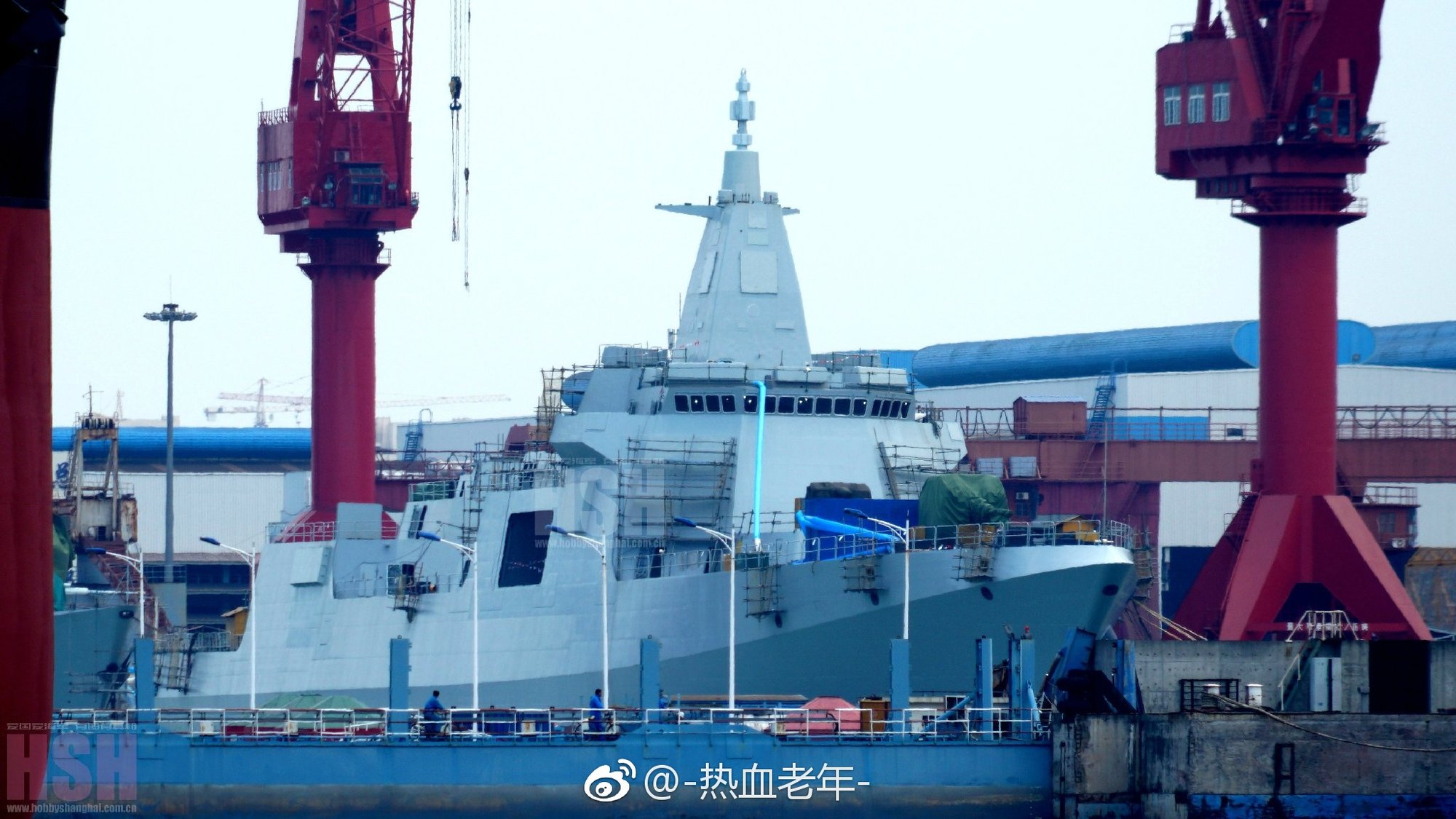 PLN Type 055 DDG - 20170707 - 1.jpg