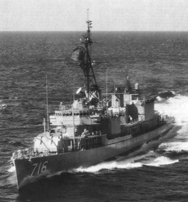 PNS Nizam ex USS_Wiltsie_(DD-716).jpg