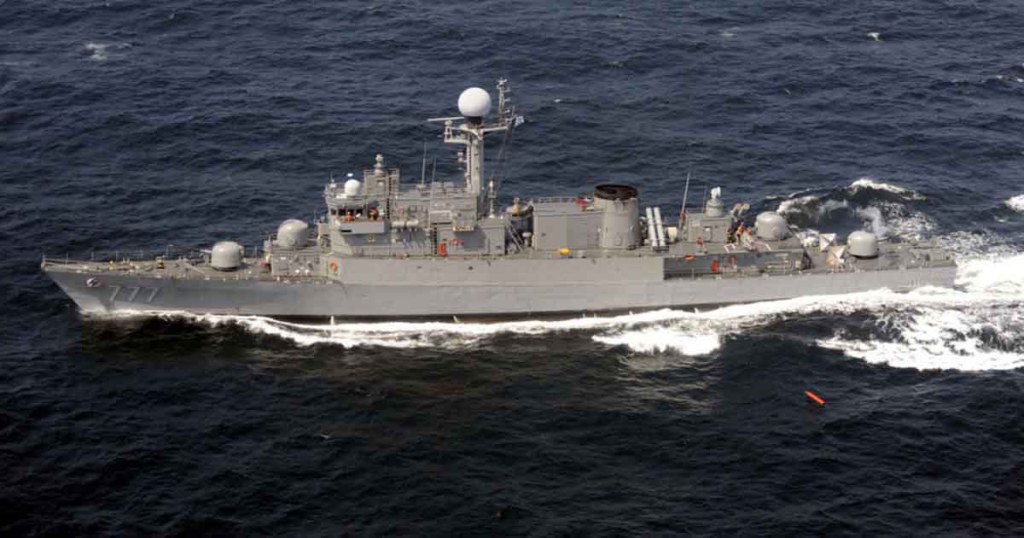 Pohang-Class-corvette1.jpg